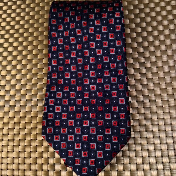 Daniel Cremieux Other - Daniel Cremieux Hand Tailored Silk Geometric Medallion Tie (0627)